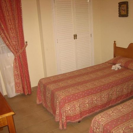 Apartamentos R.C. Deltamar I Плайя де Ксерако Екстериор снимка
